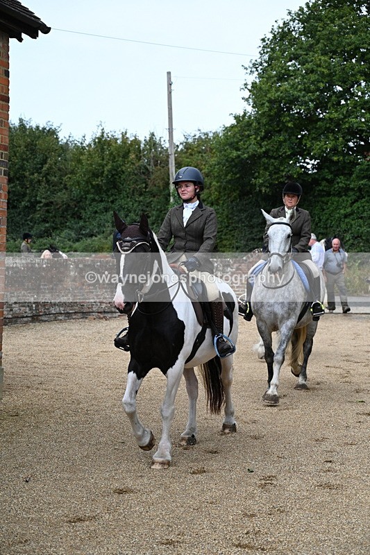 WJ7_6815 - Berks & Bucks at Blandy’s Farm 31-08-25