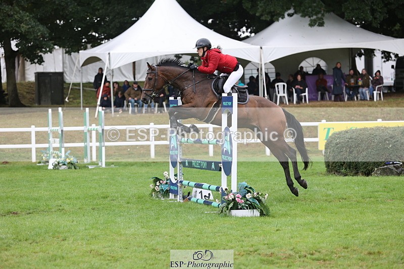 250830A-142921-07007 - Cls 16 Snr Newcomers and 1.10m Open