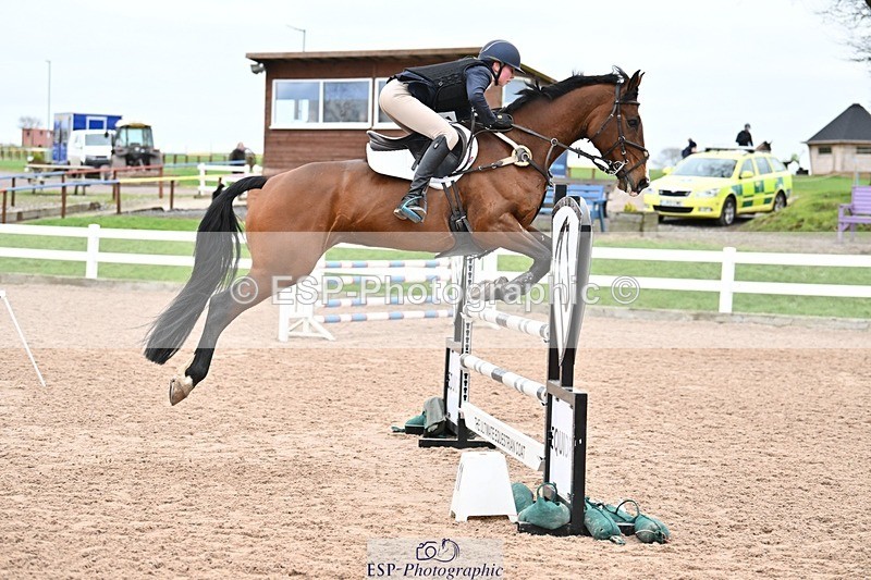 250112-114308-01121 - Cls 19 Snr 1.05m Open