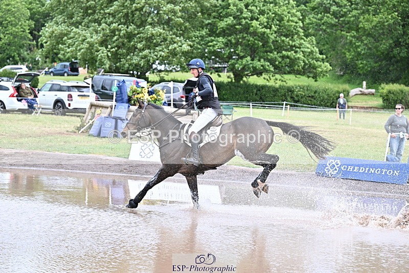 250525A-143754-16537 - D-404-Tom.Jackson-PLOT.TWIST.B