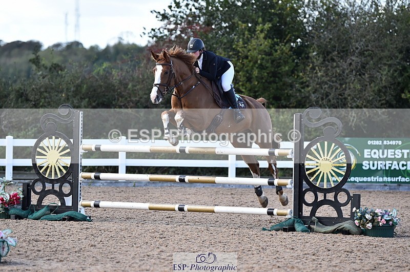 231014A-135522-05155 - Cls 15 1.05m Amateur Q 2nd R