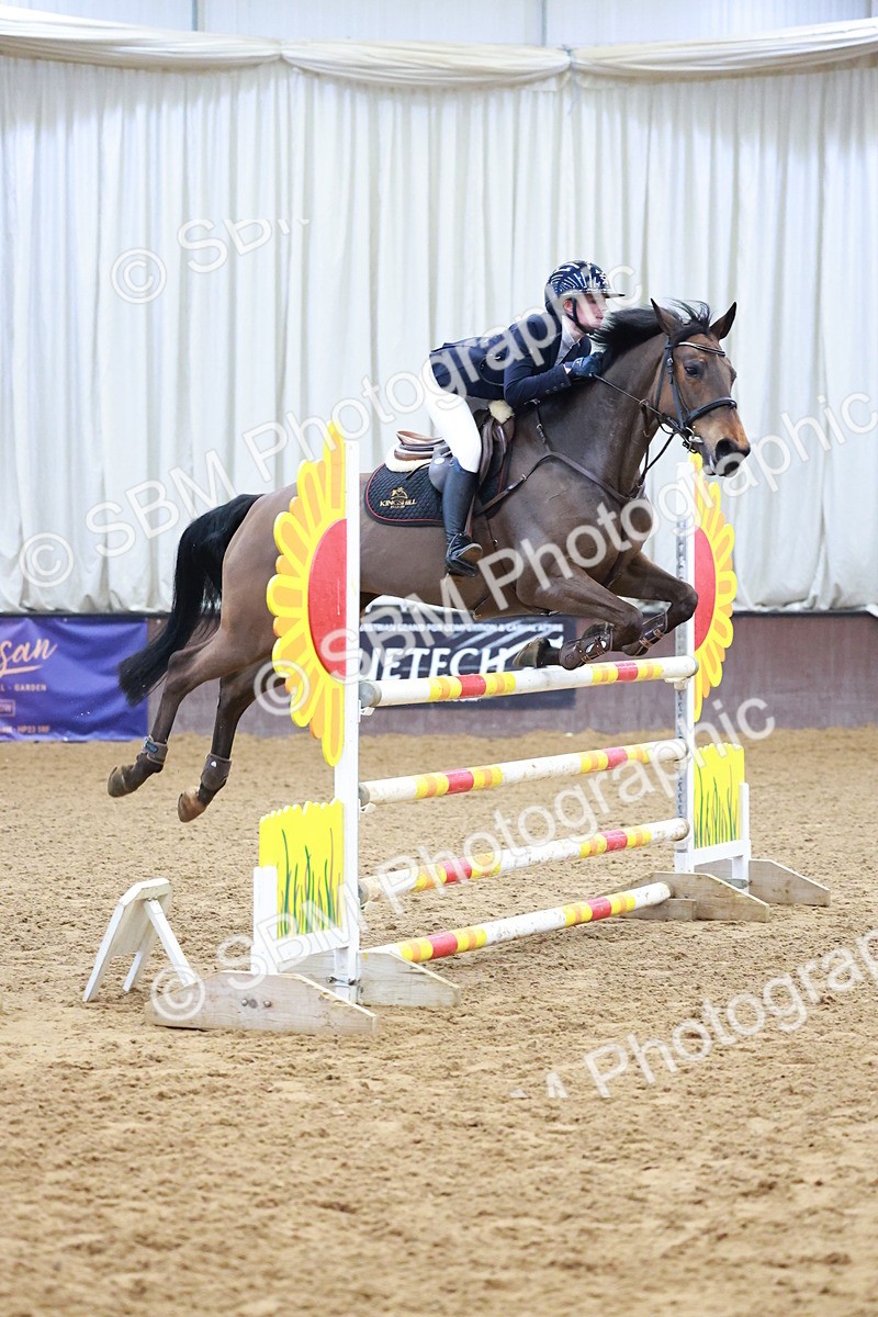 SBM_001374 - Class 4 - Senior Newcomers - 1.10m