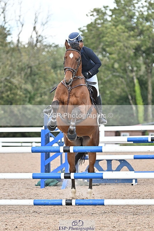 241005A-124353-03810 - SAT Cls 18 1.05m Amateur Quali