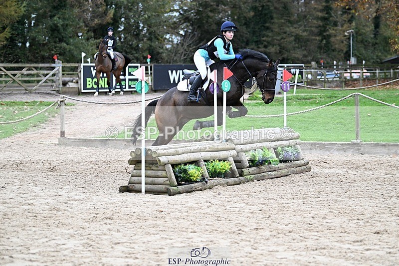 241116-113538-01032 - Cls 2 80-85cm 11.30 to End