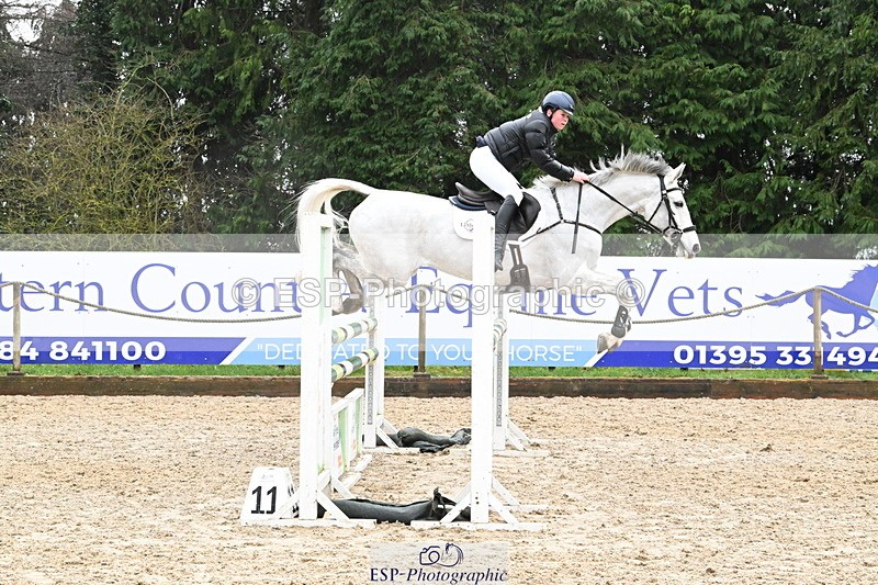 250215A-135404-01208 - Cls 4 Newcomers and 1.10m Open