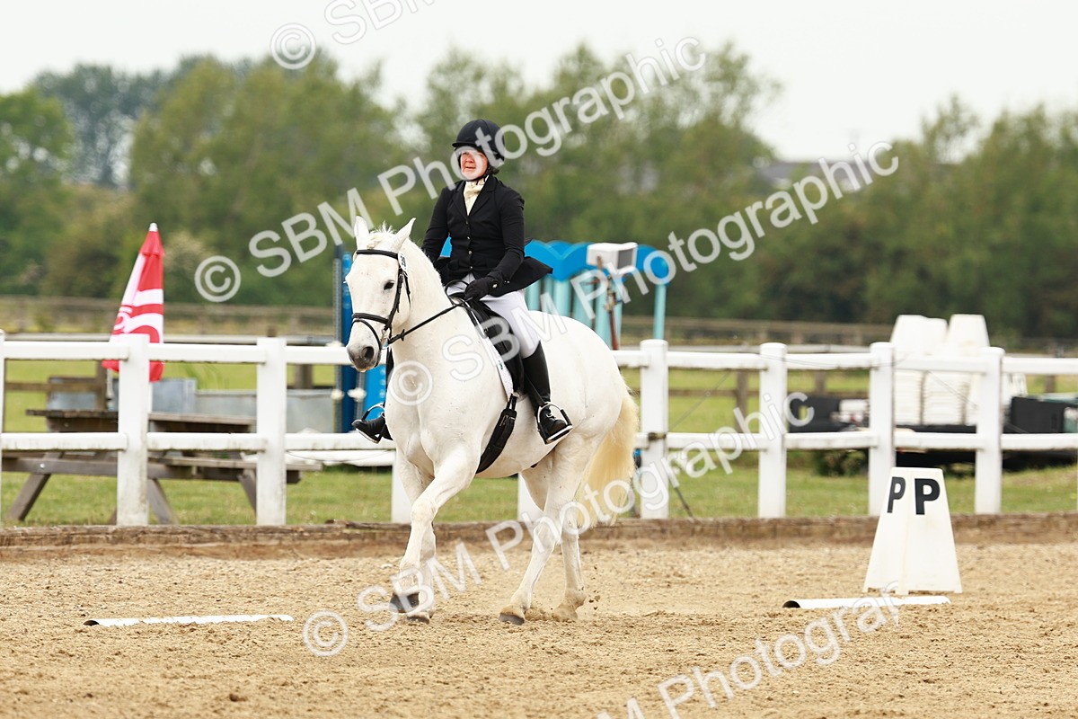SBM_001106 - Class 6 - Novice 4