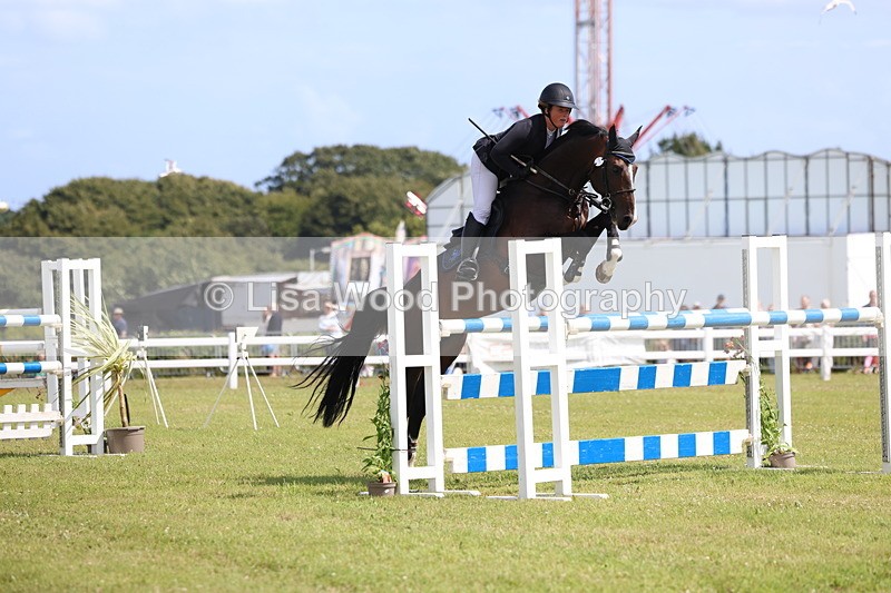 3E7A2964 - Class A: Showjumping Senior Open 1.25