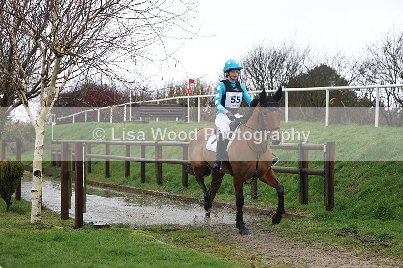 3E7A7270 - Class 2: 80cm Part 2