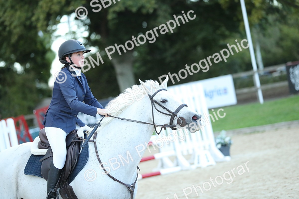 SBM_53735 - Supreme Championship 65cm 70cm