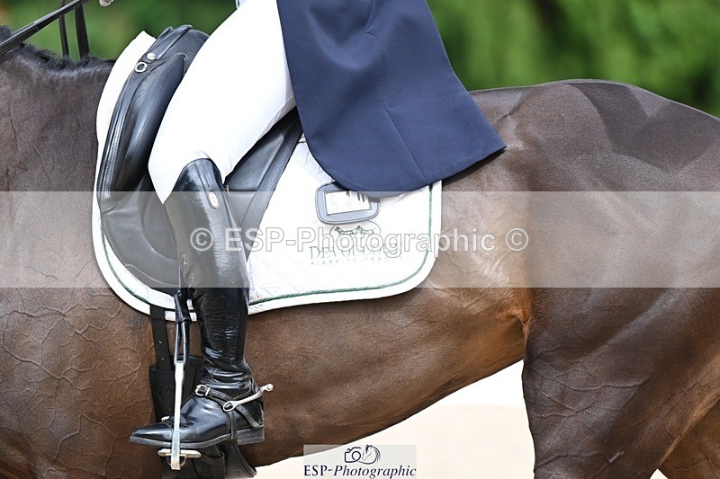 240524-155948-10671 - 540-OPPOSITION_HERALDIK_GIRL-Kirsty_Chabert