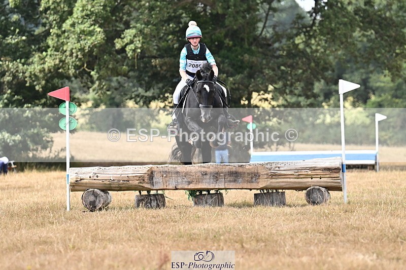 250824A-131220-37014 - 2086-Natalie.Squire-Charcoal