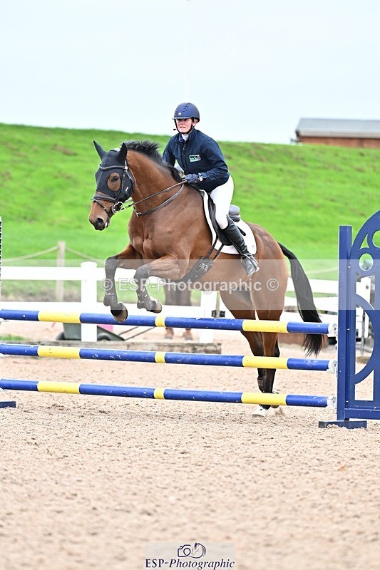 251015-104050-00076 - Cls 1 British Novice and 90cm Open