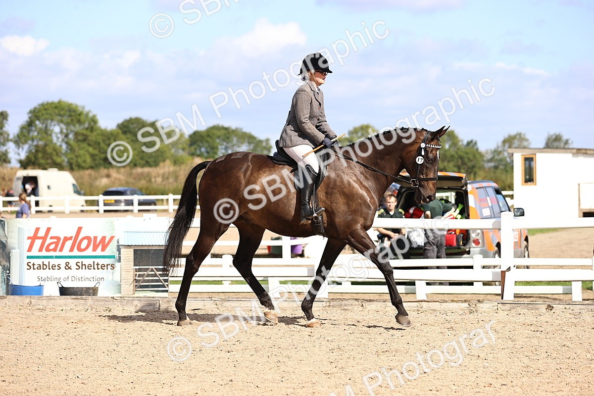 SBM_11580 - Class 408 - Grassroots Ridden - Walk & Trot