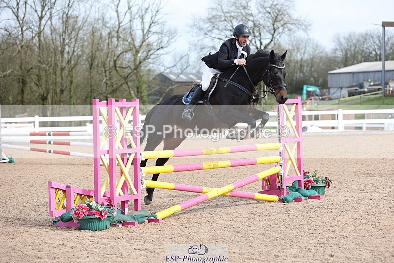 240406A-104823-02871 - Cls 20 British Novice and 90cm Open