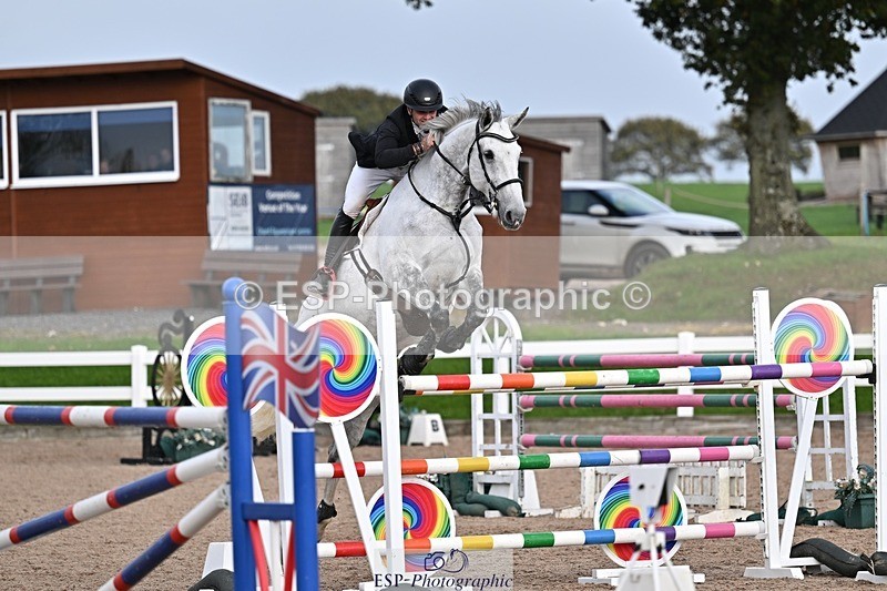 251004-155727-02380 - Cls 11+12 National 1.30m and 1.40m
