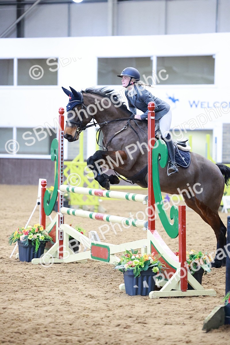 SBM_003875 - Class 11 - Senior Newcomers/ 1.10m Open