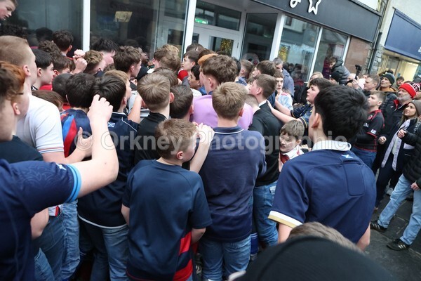 AA076006 - Christmas Boys Ba'