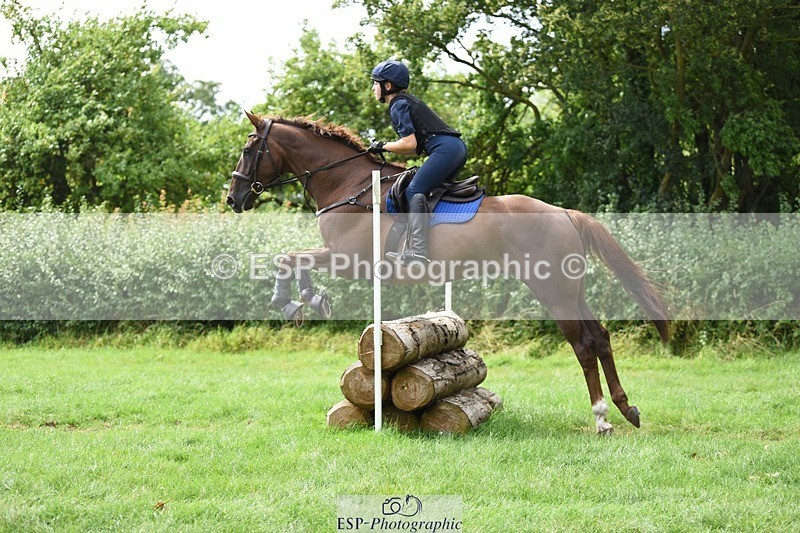 230817-135126-02083 - Kay's 1st Group - XC