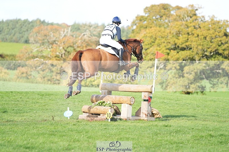 251024A-122119-08743 - B-127-Jessica.McCaldin