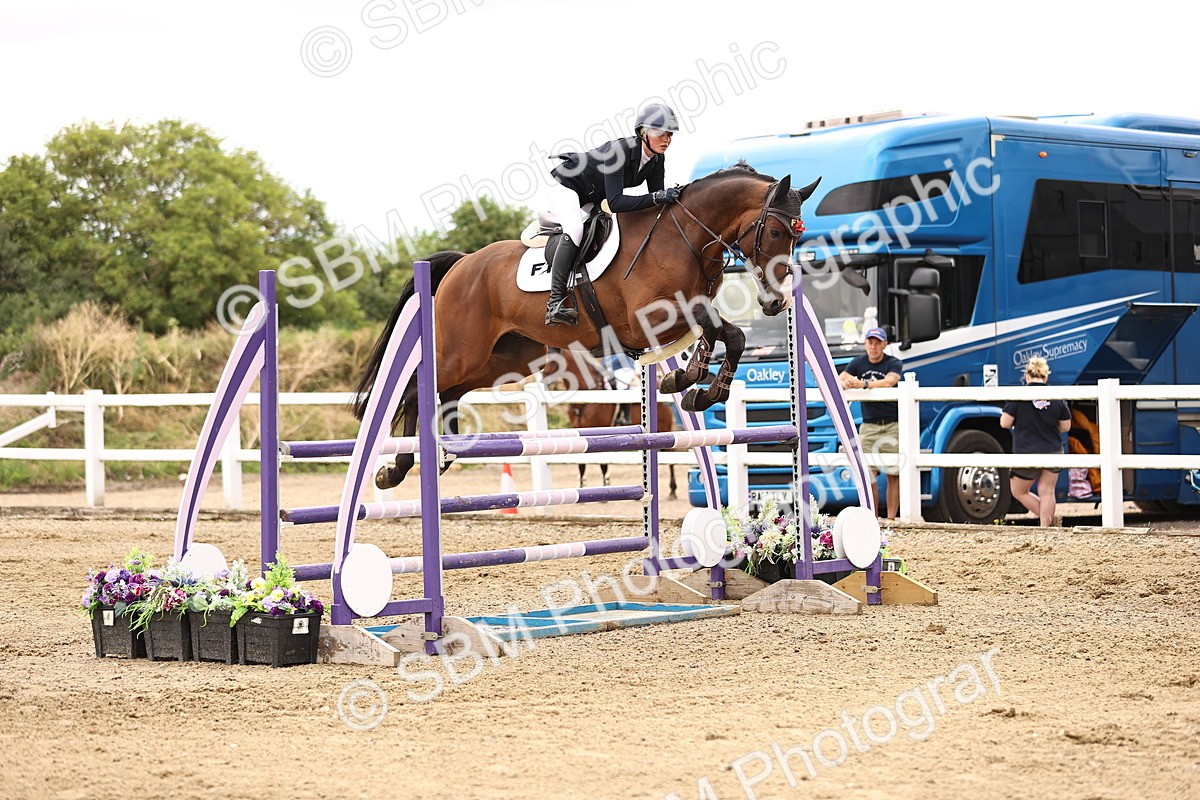 SBM_003094 - Class 21 - Senior Newcomers - 1.10m