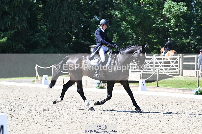 250522A-103404-03140 - A-012-Archie.Tulloch-ZIPPED.UP