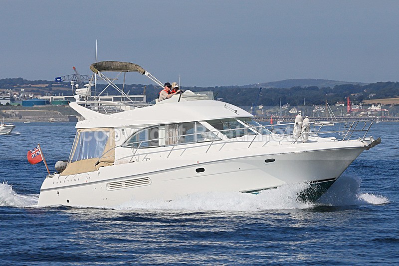 170827 SAN ANTONIO - JEANNEAU PRESTIGE 36 1Y3A7109 - Flybridge Cruisers