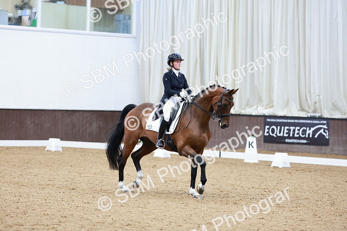 SBM_016138 - Class 5 - FEI INT II - 15.48-17.00