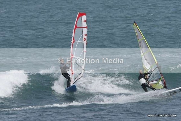 WS 160509  88 - Windsurfing