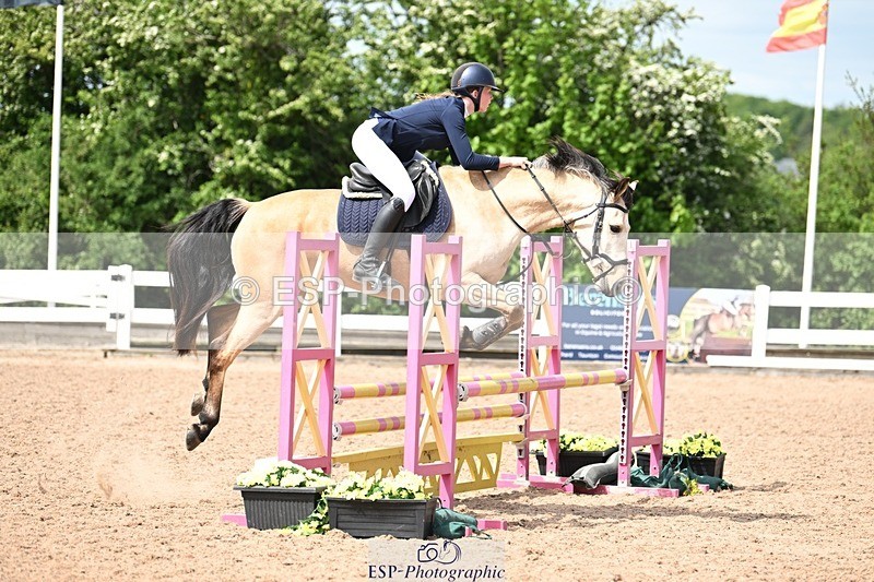 250504-114938-03002 - Cls 17+18 Club and Schools 80cm