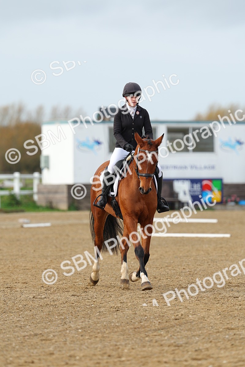 SBM_003569 - Class 6 - Novice 2