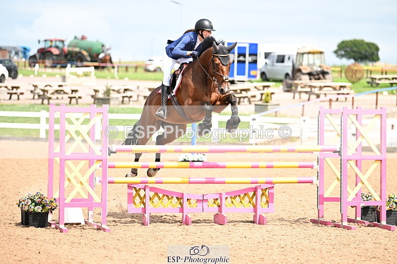 240802A-143521-04833 - Cls 26 1.10m Amateur Qualifier