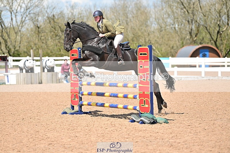 240504A-134544-01846 - Cls 18 & 19 Club & Schools 90cm