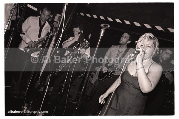 33 - Friends-&-Family @ the-roadhouse 12.07.03