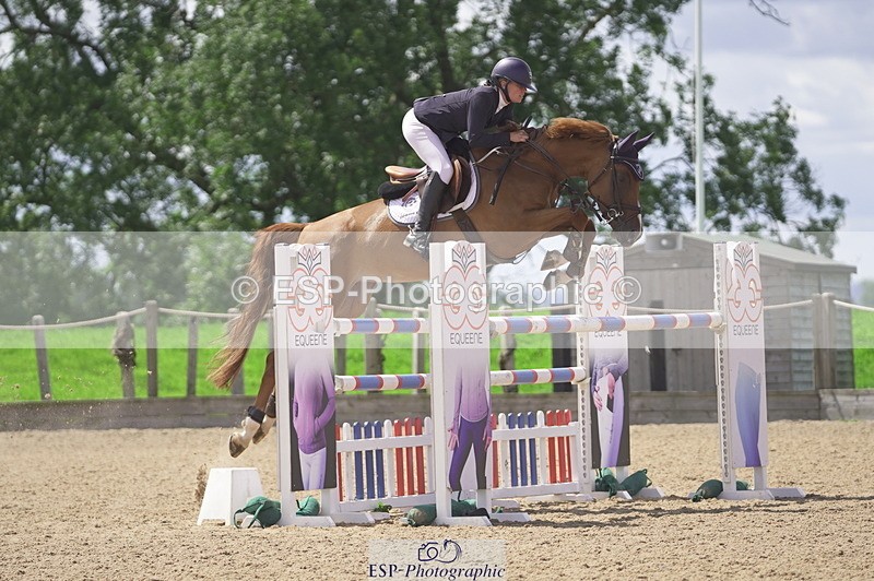 230806A-125738-02102 - Cls 14 Snr Foxhunter & 1.20m Open