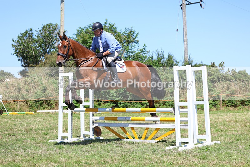 3E7A5560 - Class 9: Senior British Novice/90cm open