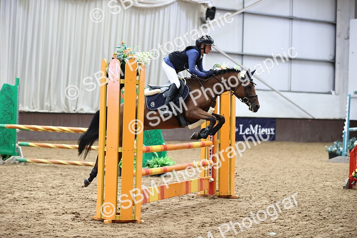 SBM_003537 - Class 11 - Springboard 128cm 138cm Restricted 85cm 95cm