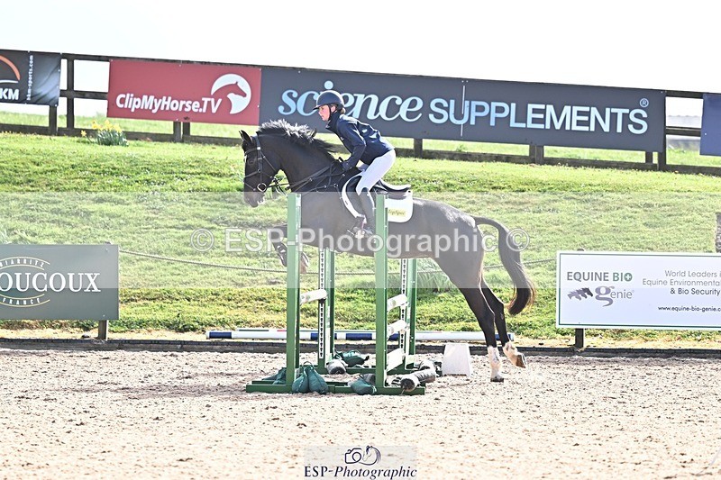 260415-100917-00110 - Cls 1 British Novice and 90cm Open