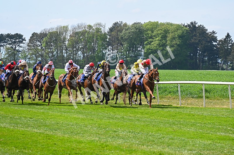 020526-Race 3-Mirsky-9334 - Race 3 2.40pm Sky Bet Thirsk Hunt Cup Handicap