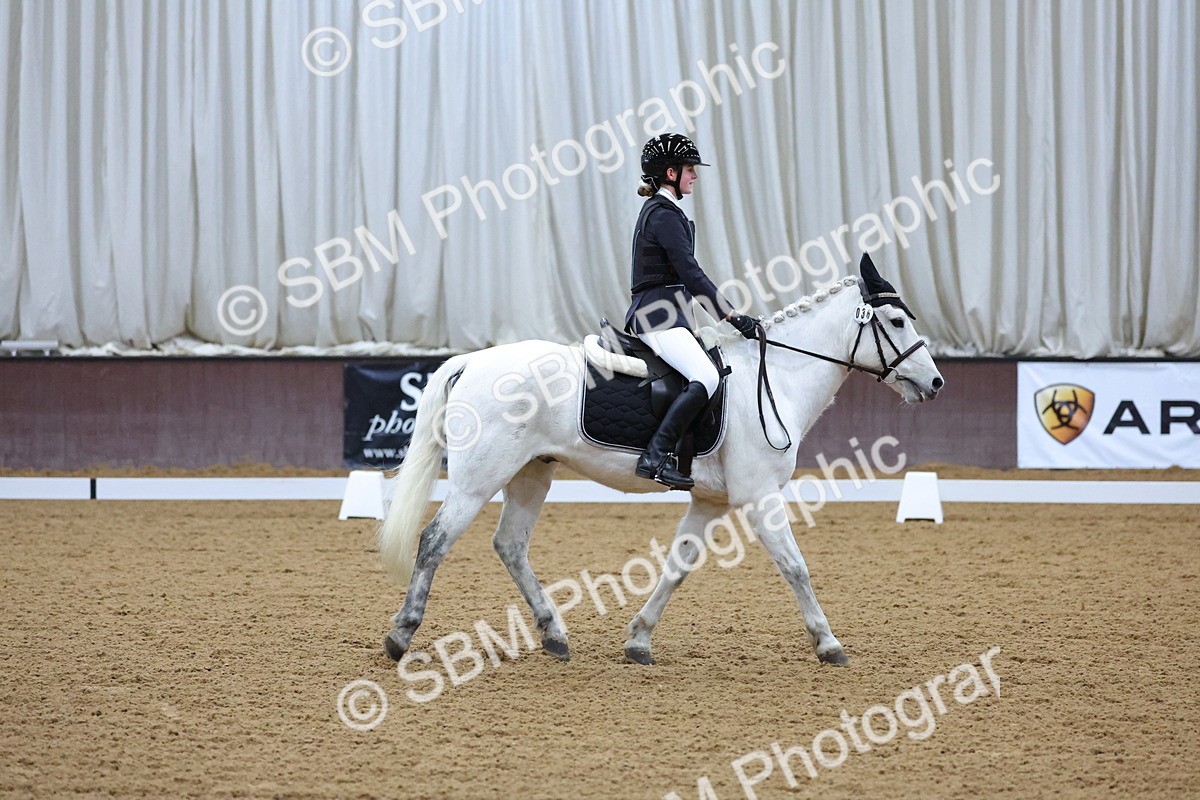 SBM_000072 - Class 2 - Intro 3 Championship - 8.51-9.47