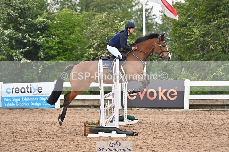 260508-085838-04289 - Cls 17 British Novice and 90cm Open