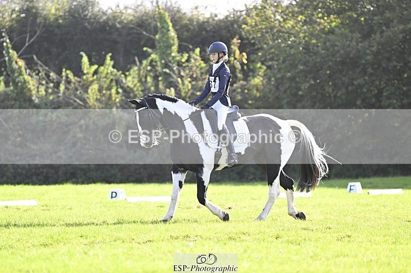 241025-142703-09648 - 387-Kelly.Knockaert-PIPER.II