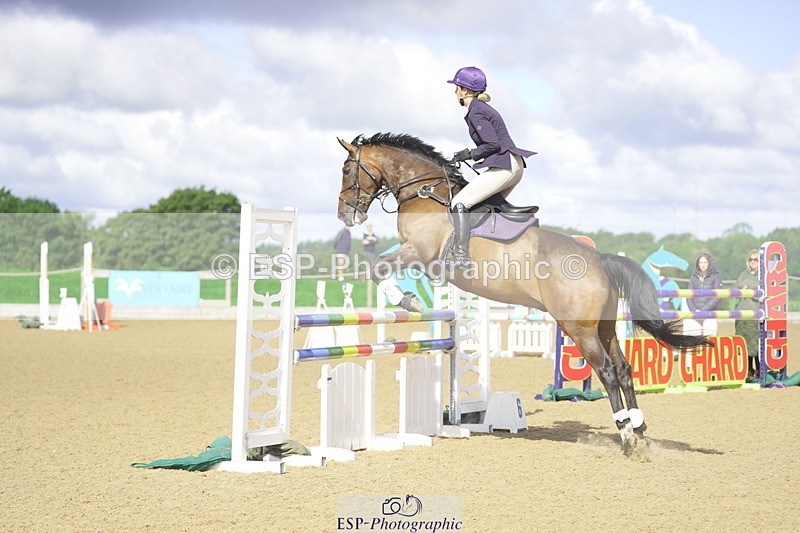 230806A-100940-00947 - Cls 12 Snr 1.05m