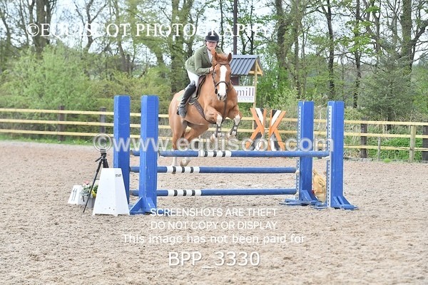 BPP_3330 - CLASS 14 SUN Senior BritiNovice/ 90cm Open