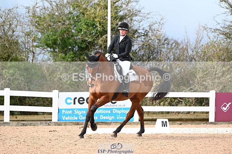 240323A-125043-02933 - DR Novice 34