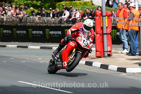  - Senior Race - TT 2010