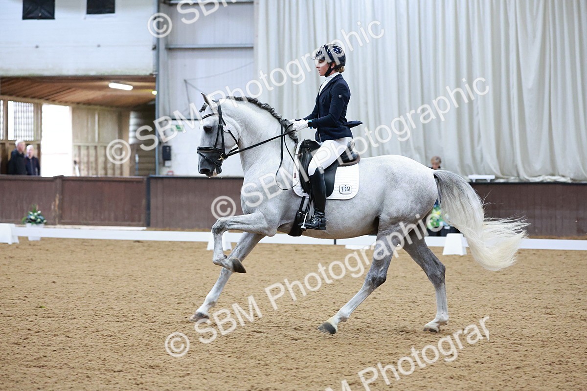 SBM_005589 - Class 3 - Medium 6 - 14.40-15.52