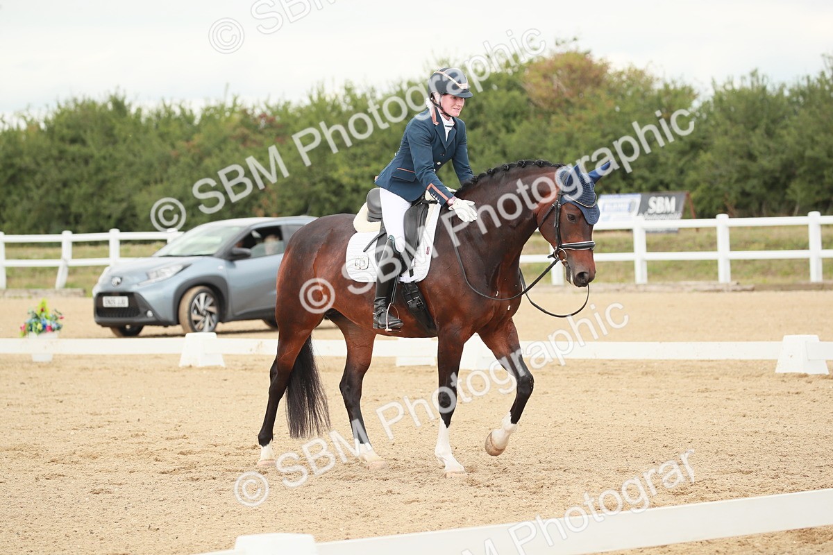 SBM_005441 - Class 4 - Medium 6 - 14.40-15.28