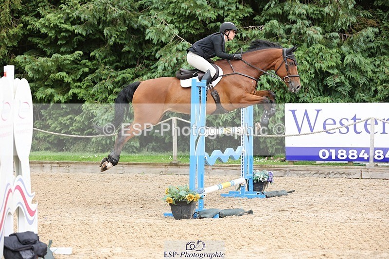 240713-123018-38493 - Cls 153 Foxhunter