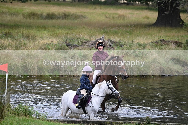 WJ7_6462 - Time at Water 09:30 to 10:00