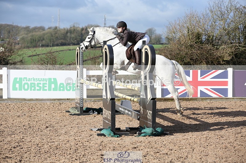 240211A-113057-02464 - Cls 5 Pony Newcomers & 1m Open